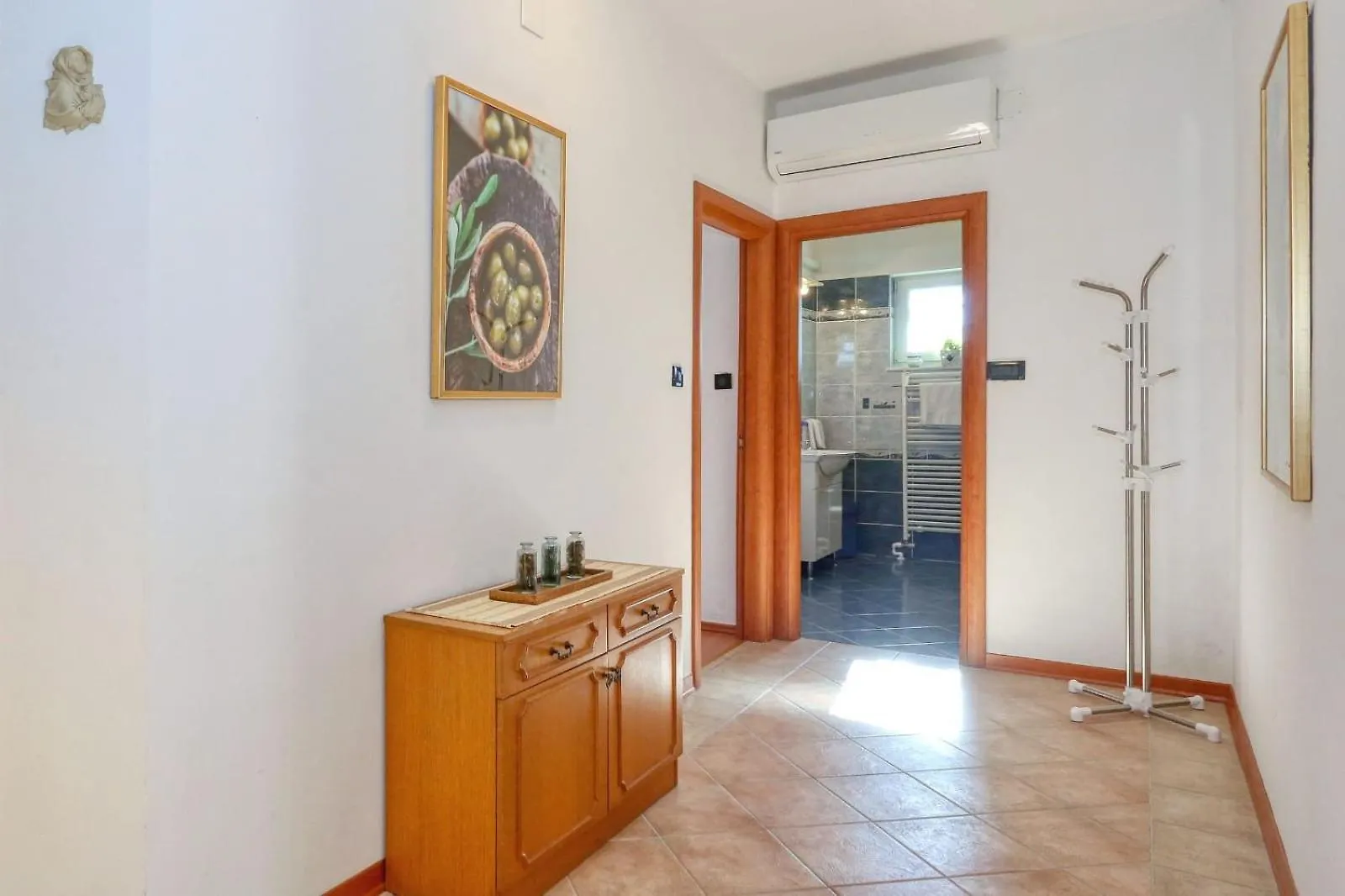Villa Ana With Large Pool Policnik Croatia